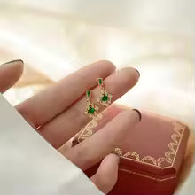 BRILLIO DELLA FOGLIA DORATA