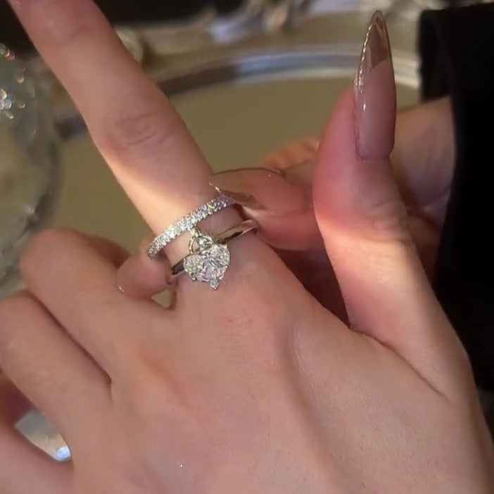 ANELLO CON PENDENTE A CUORE IN ARGENTO E ZIRCONIO