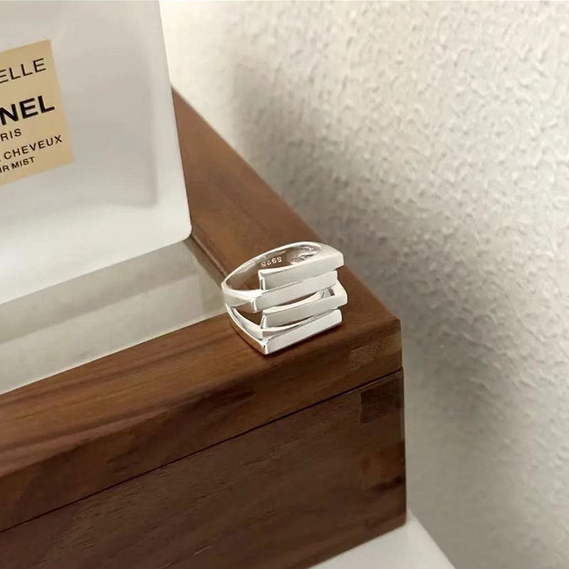 ANELLO REGOLABILE A QUATTRO LIVELLI