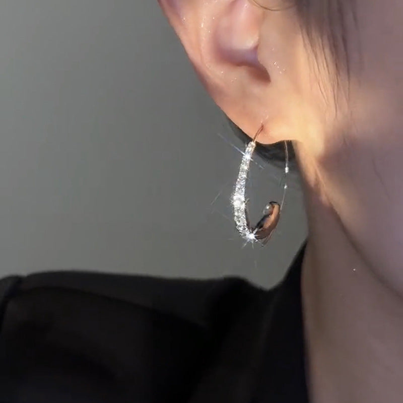 ORECCHINI A CERCHIO BRILLANTI IN ZIRCONIO