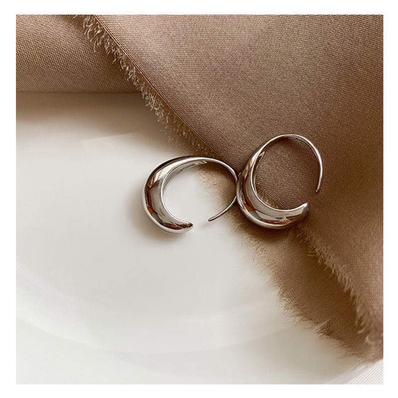 ORECCHINI A CERCHIO PENDENTI CLASSICI