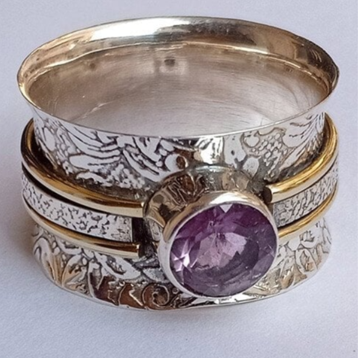 ANELLO VINTAGE CON PIETRA SPIRITUALE