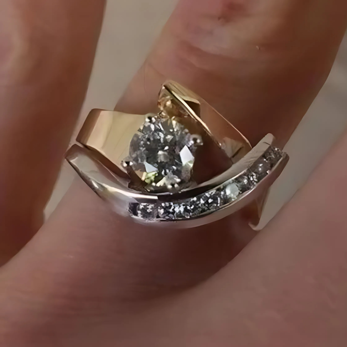 ANELLO VINTAGE TURBILLONE GEMMA