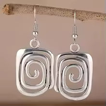 ORECCHINI ARGENTATI INTRECCIO COSMICO