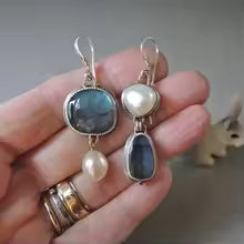 ORECCHINI CON CRISTALLO BLU STILE EREDITÀ