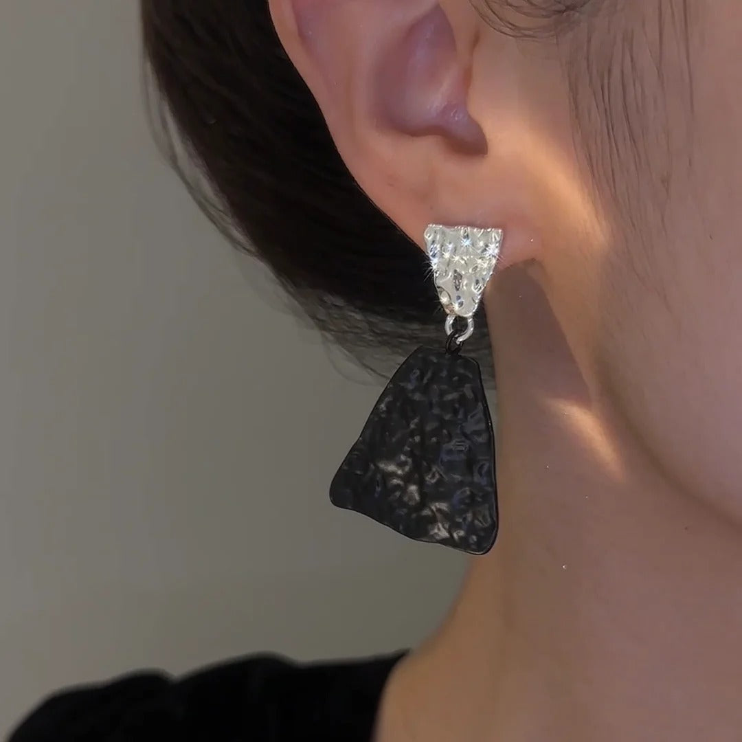 ORECCHINI COLORBLOCK NERI E BIANCHI