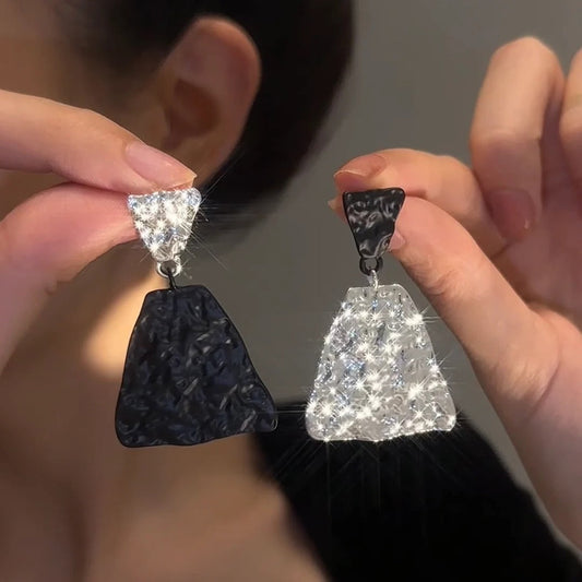 ORECCHINI COLORBLOCK NERI E BIANCHI